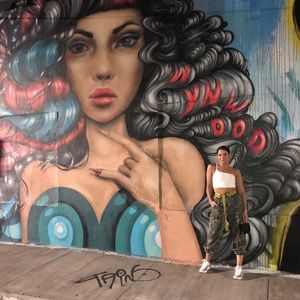 Meet your Posher, Dana